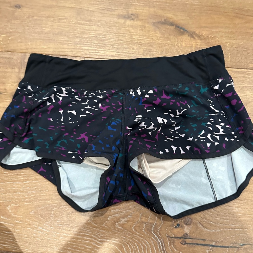 LULULEMON colorful shorts
